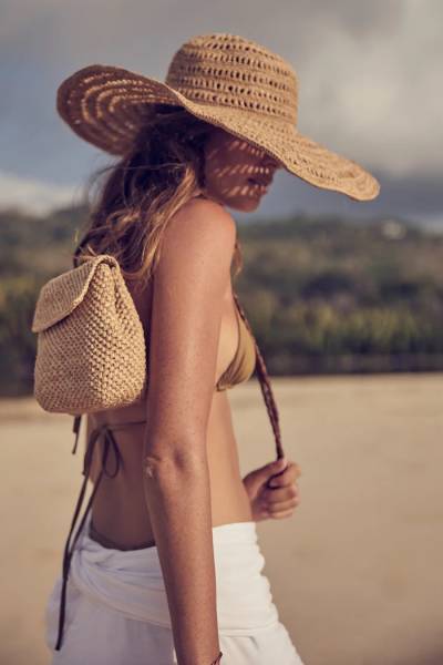 Mini-sac ZAZ IBELIV en raphia naturel – disponible chez Joséphine by Urban Chic à Dieppe en Normandie