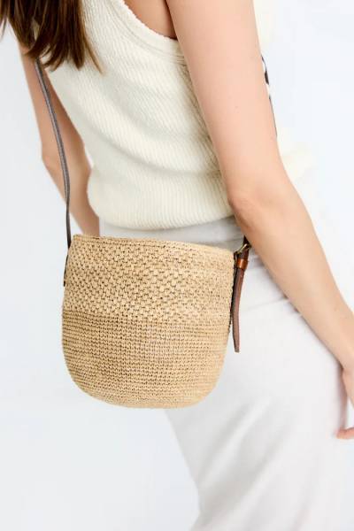 Sac seau MAIKA IBELIV en raphia naturel – disponible chez Joséphine by Urban Chic à Dieppe