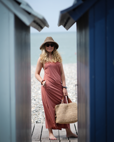 Robe de plage dos ouvert Adelina terracotta disponible à Dieppe près de Rouen.
