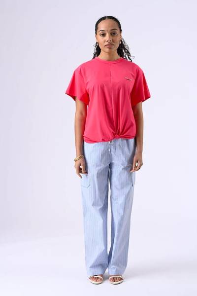 Détail nœud taille T-shirt Aline rose coton polyester coupe féminine