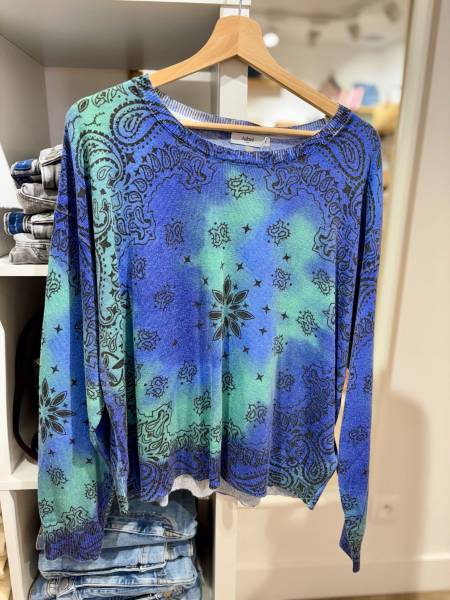 Pull Edmond tie-dye bleu vert Adoré Paris boutique mode féminine Dieppe